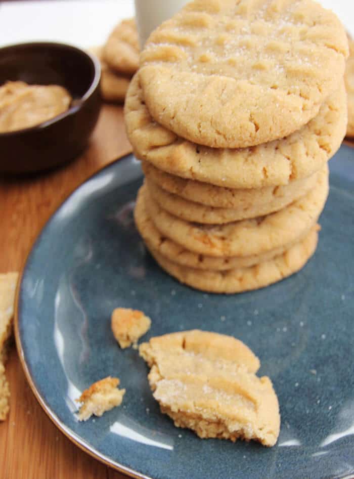 Best Ever Peanut Butter Cookies - SueBee Homemaker