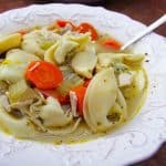 Easy Italian Chicken Tortelloni Soup -- a super easy Italian spin on a traditional chicken noodle soup! | suebeehomemaker.com