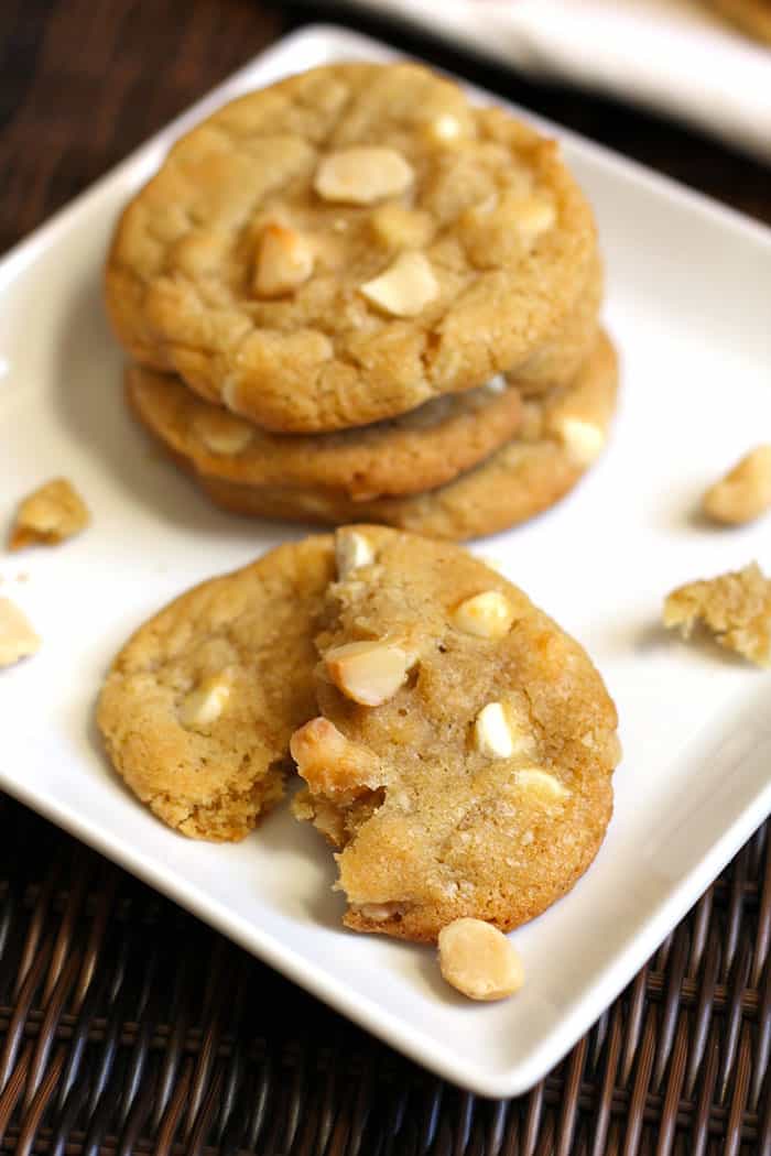 White Chocolate Macadamia Nut Cookies SueBee Homemaker