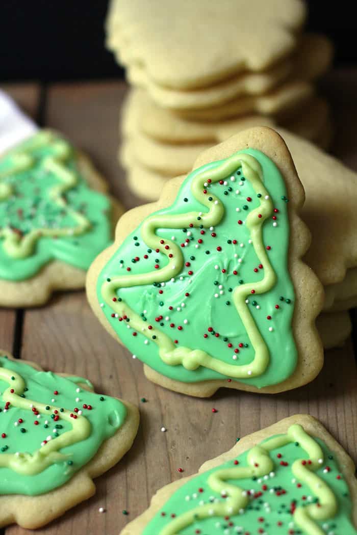 Easy Cut Out Sugar Cookies Suebee Homemaker