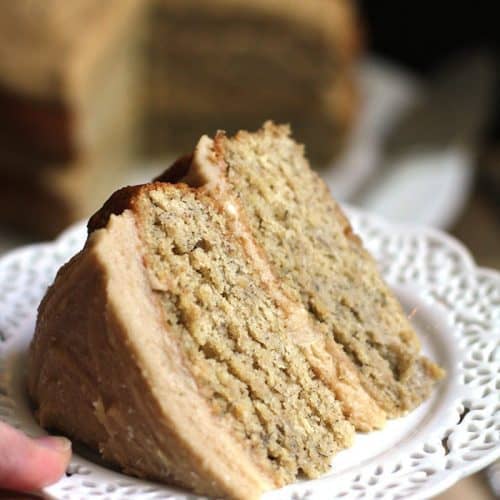 https://suebeehomemaker.com/wp-content/uploads/2018/01/Banana-Layer-Cake-5-500x500.jpg