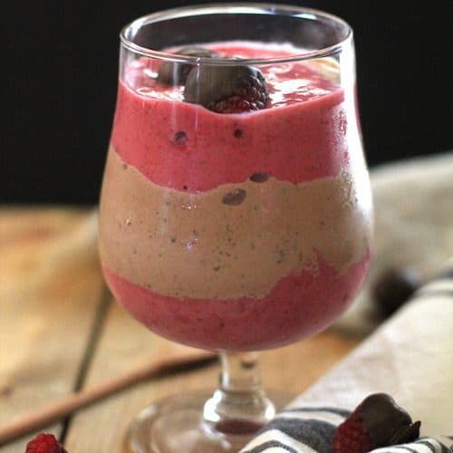 Raspberry Nutella Smoothies - SueBee Homemaker