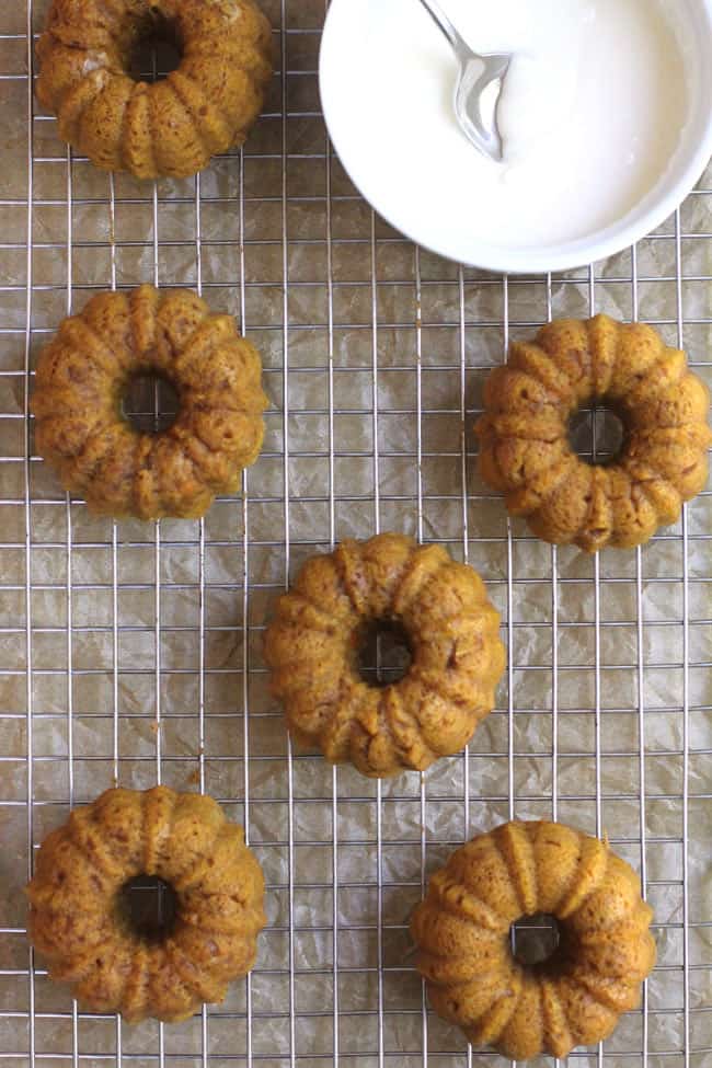 Mini Pumpkin Spice Bundt Cakes Suebee Homemaker