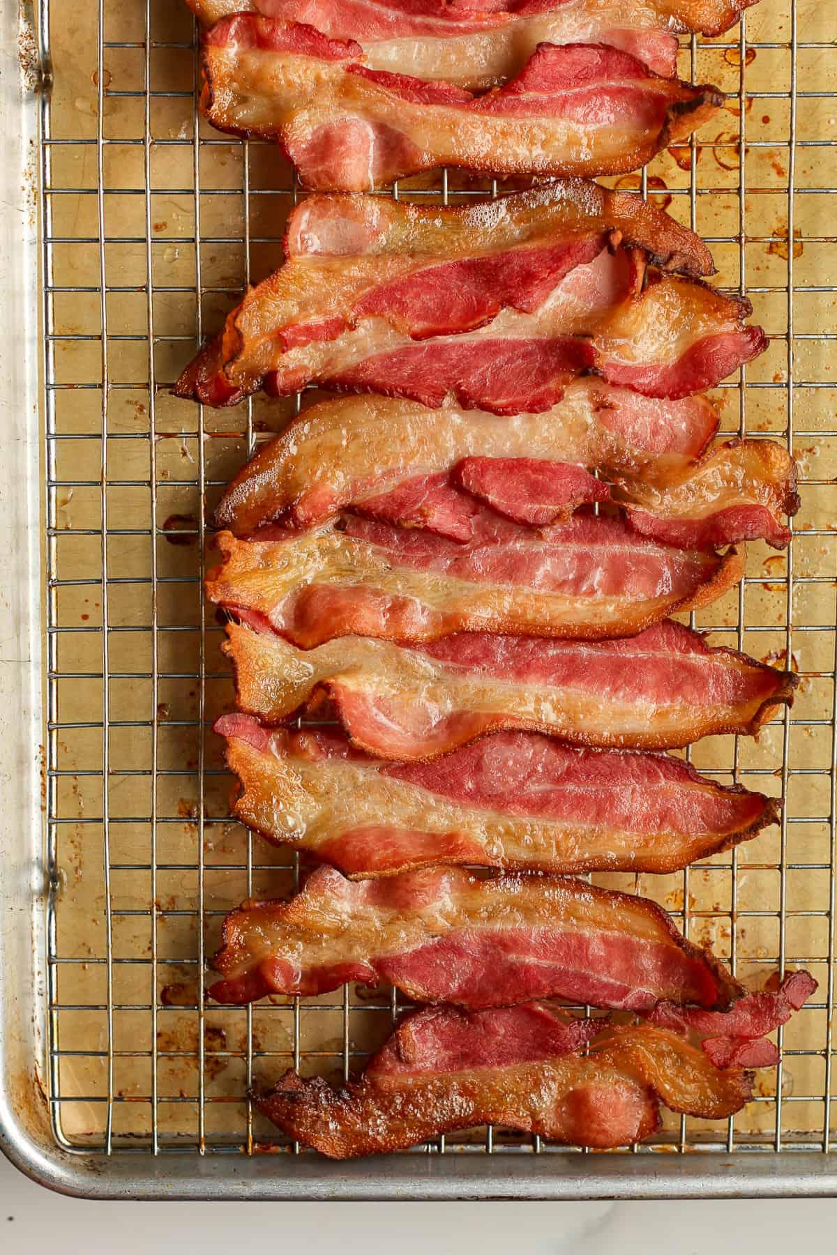 The cooked bacon.