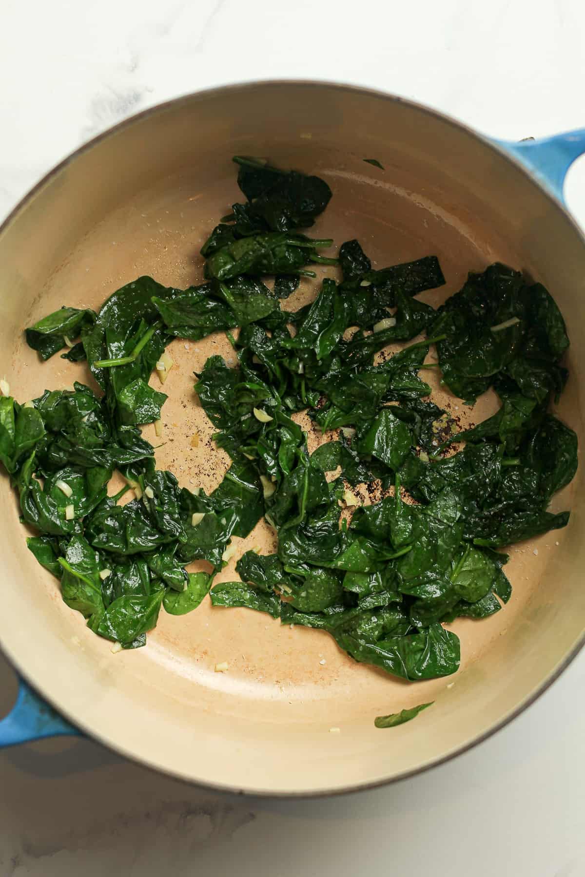 A pan of the cooked spinach.