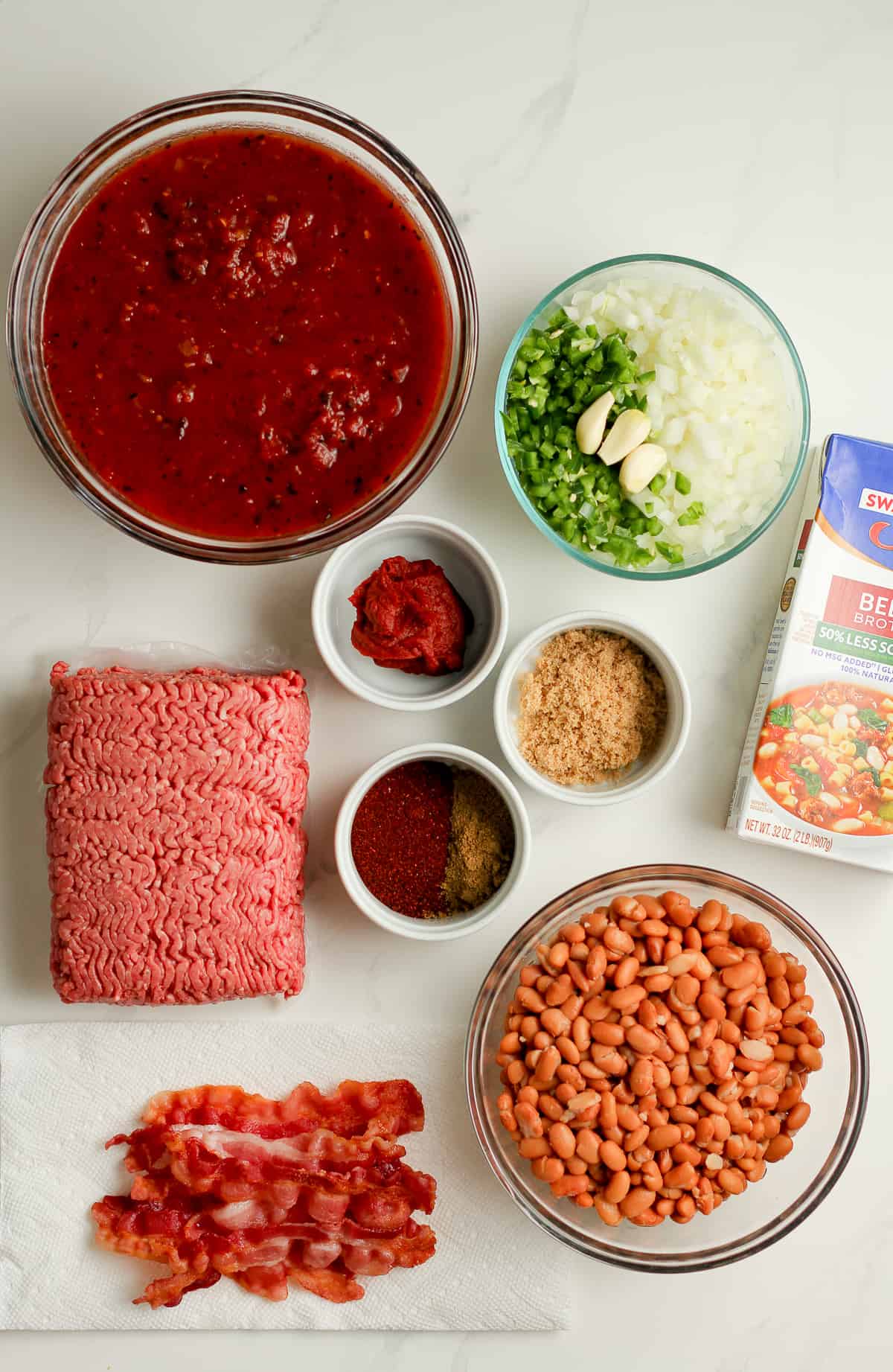 The ingredients used for beef chili.