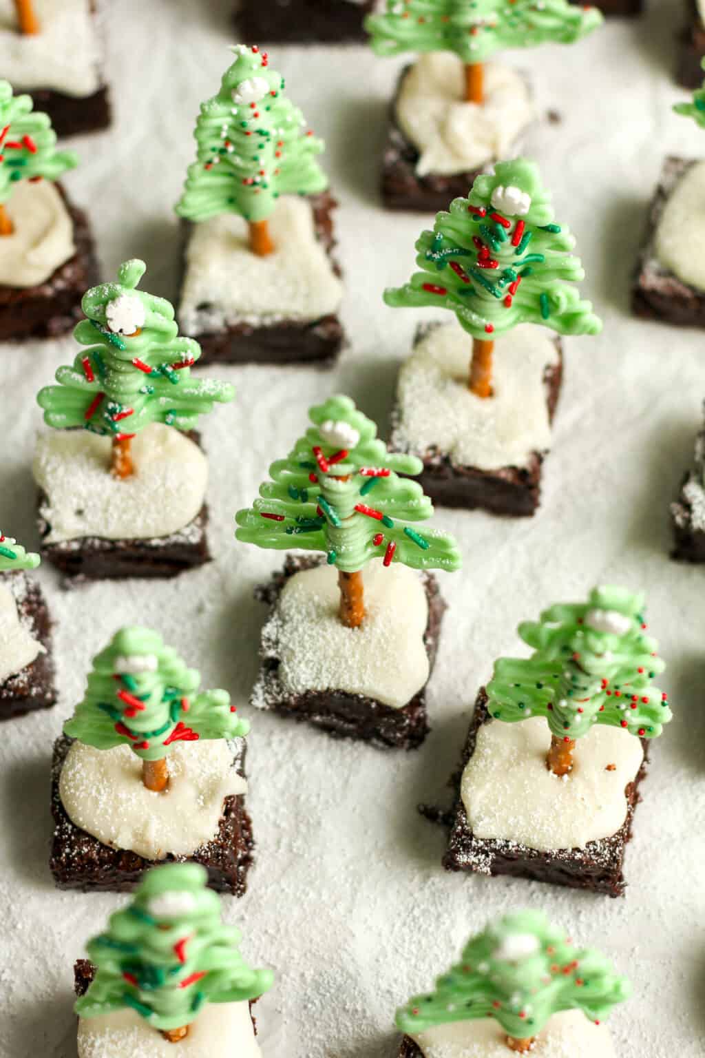 Christmas Tree Brownie Bites - SueBee Homemaker