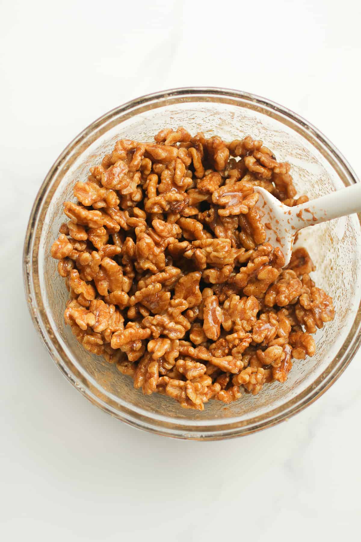 A bowl of the walnuts with the candied topping.