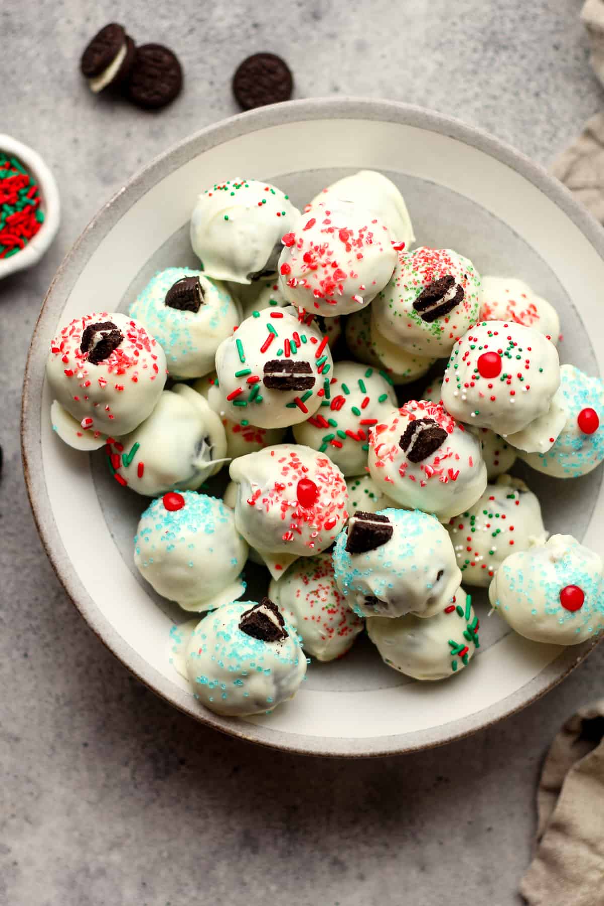 Overhead shot of Oreo truffles.