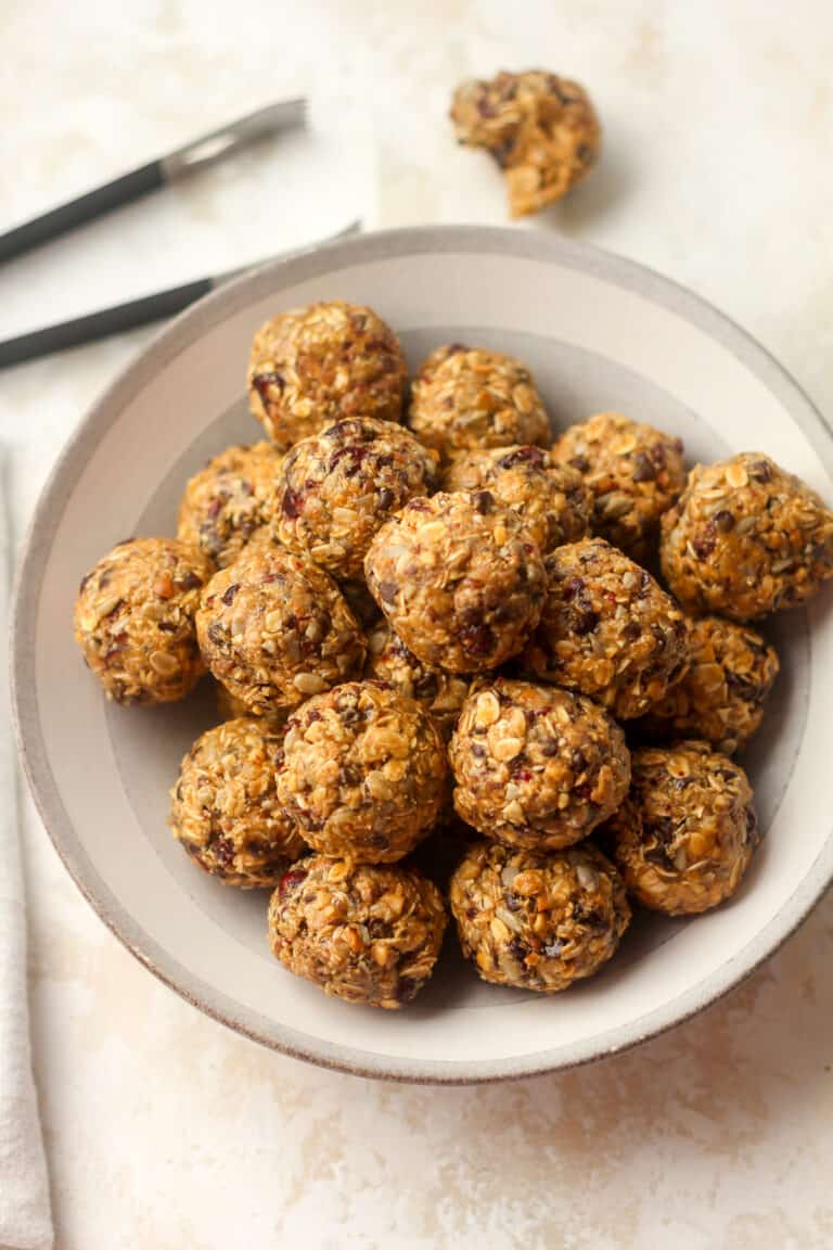 Peanut Butter Power Balls - SueBee Homemaker