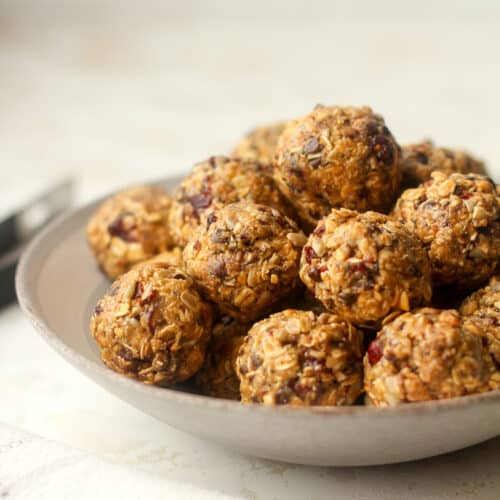 Peanut Butter Power Balls - SueBee Homemaker