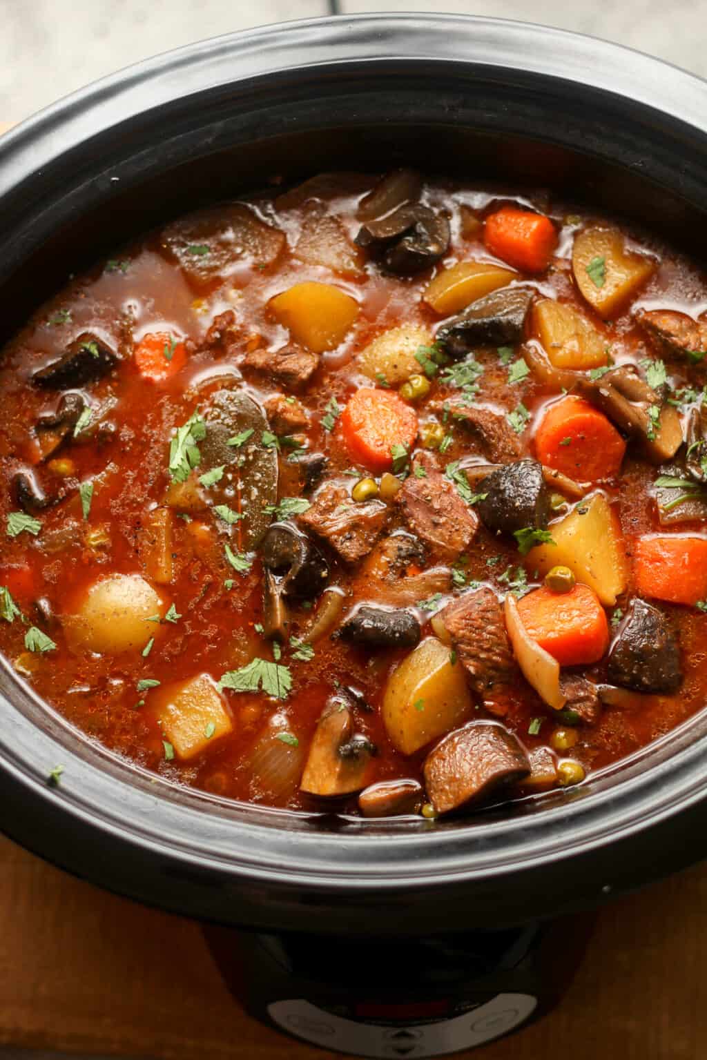 Slow Cooker Beef Stew - SueBee Homemaker