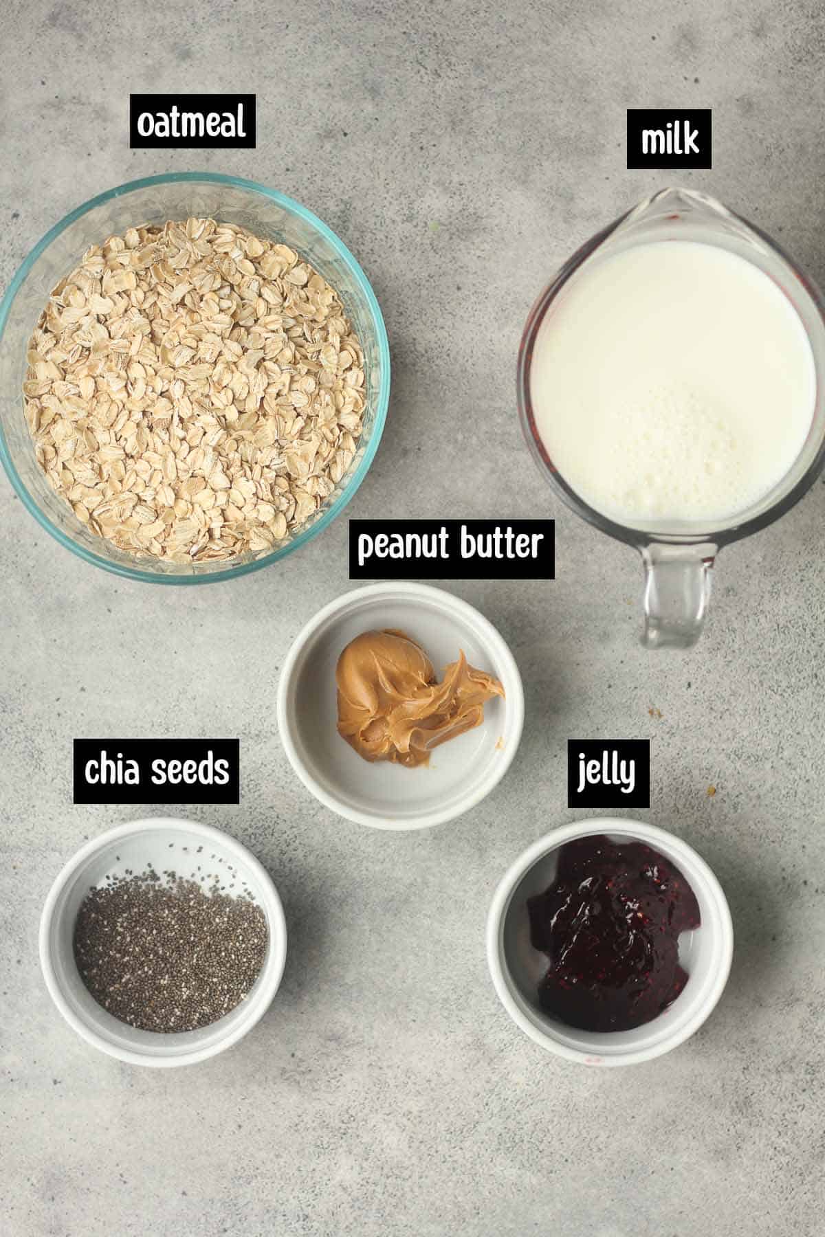 The ingredients for the pb&j overnight oats.