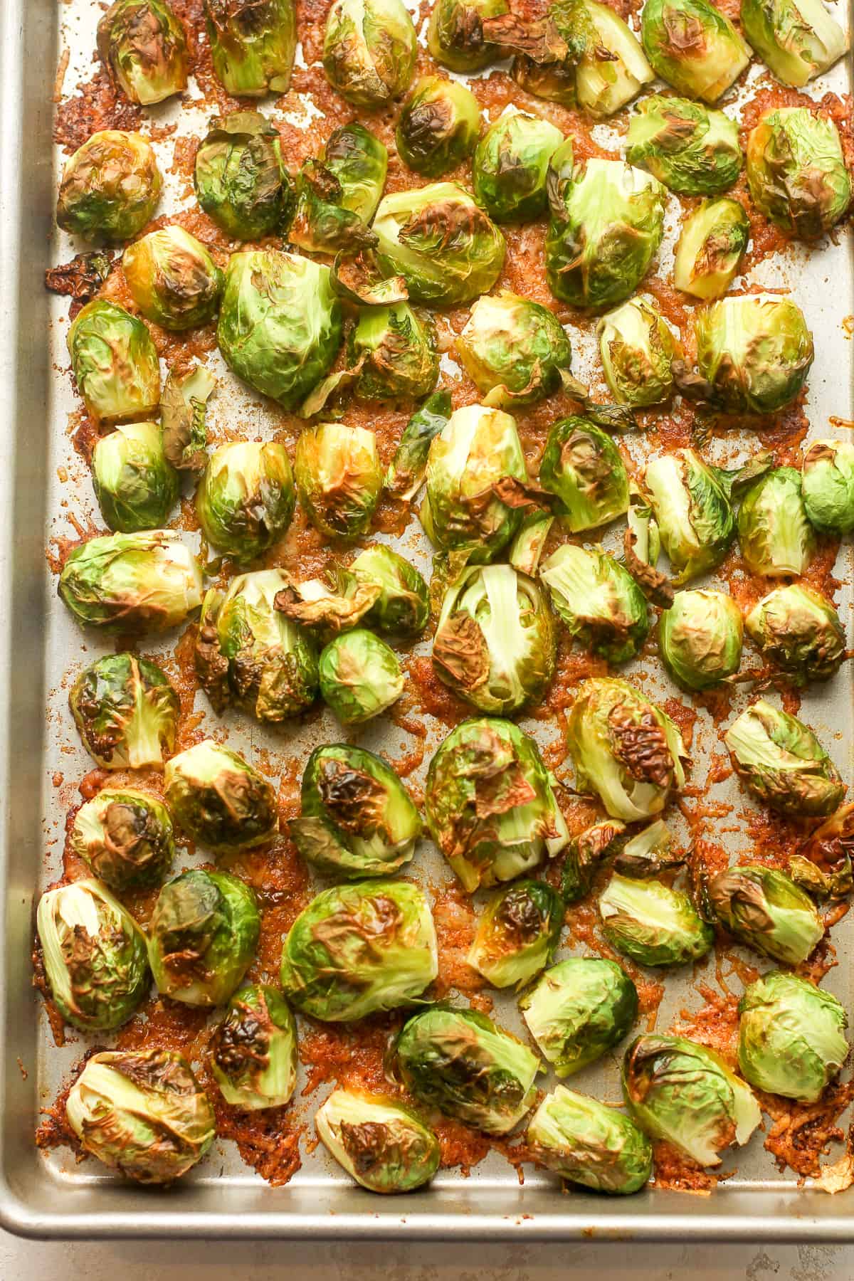 A pan of the roasted brussels sprouts.