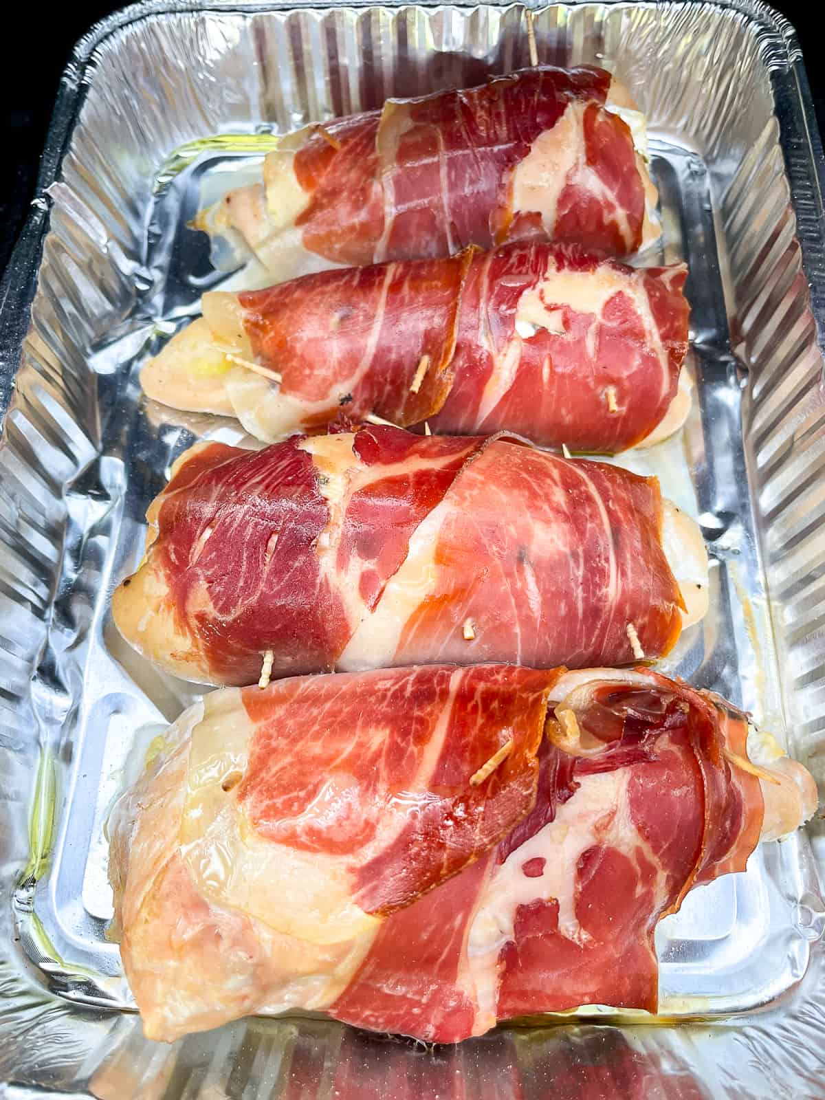 The smoked parma ham chicken stuffed with goat cheese.