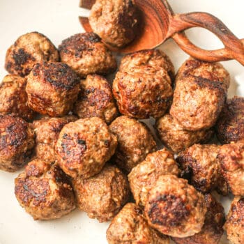 A closeup on the cooked Italian meatballs.