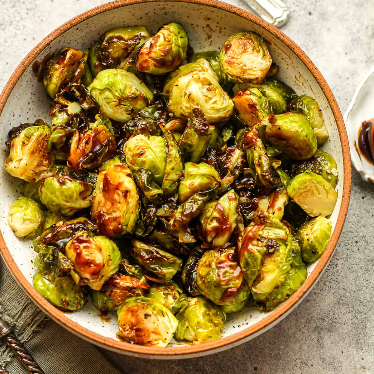 https://suebeehomemaker.com/wp-content/uploads/2023/10/teriyaki-brussels-sprouts-recipecard.jpg