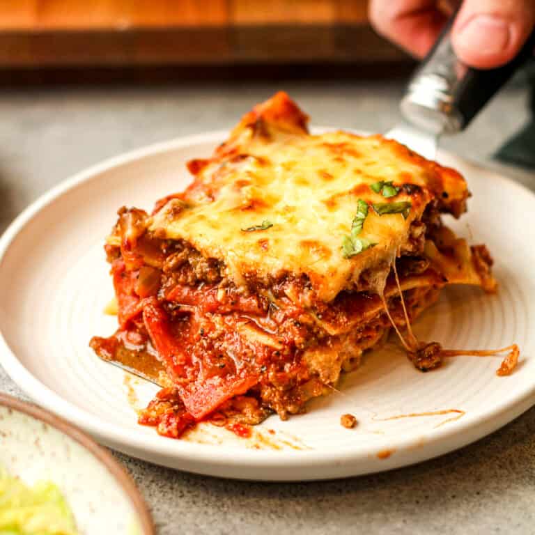 The Ultimate Lasagna Recipe - SueBee Homemaker