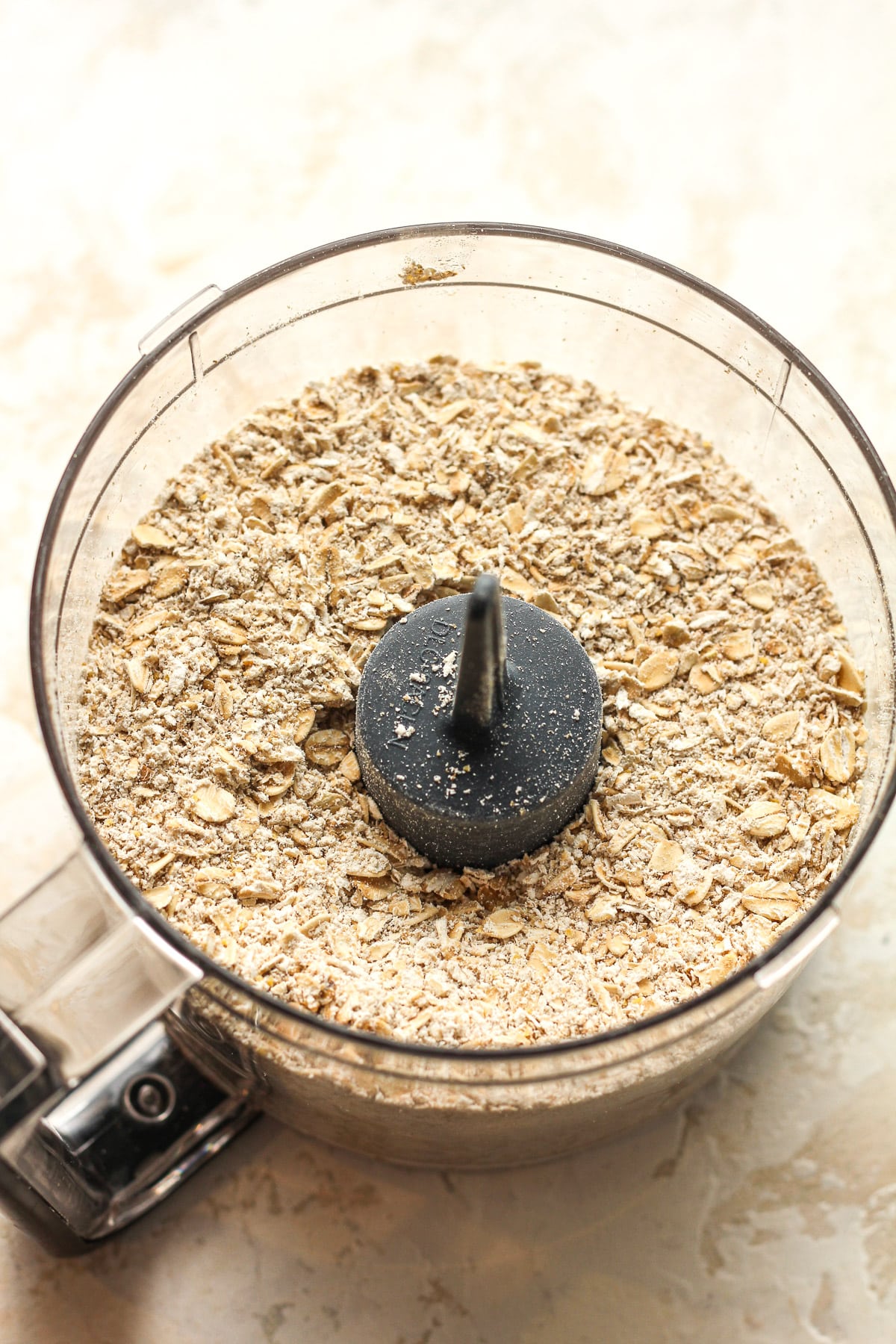 A mini food processor of the oats.