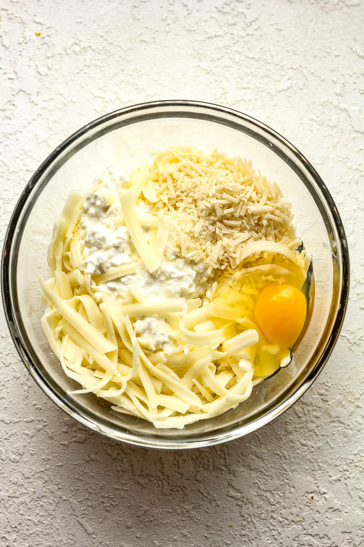 A bowl of the three cheese mixture.