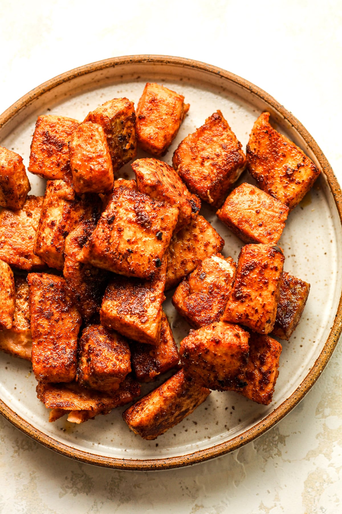 A plate of the blackened salmon bites.