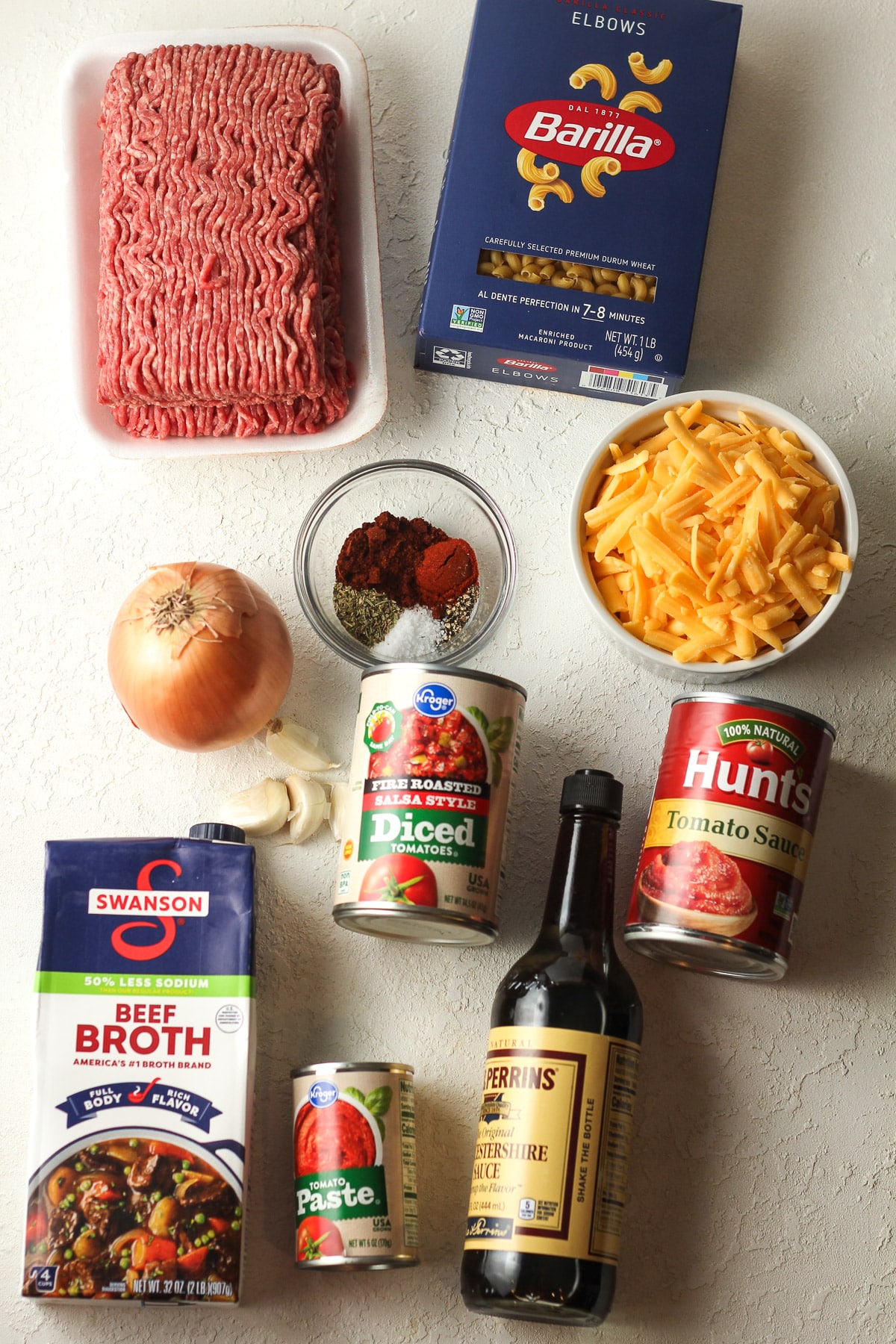 The ingredients needed for one pot goulash.